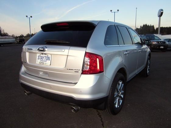 2013 Ford Edge Unknown