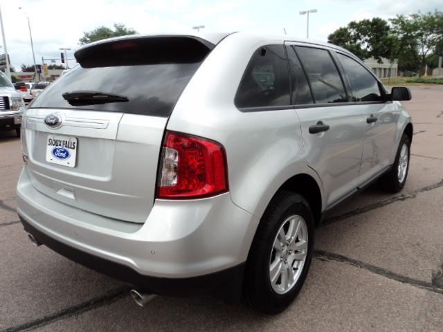 2013 Ford Edge SE