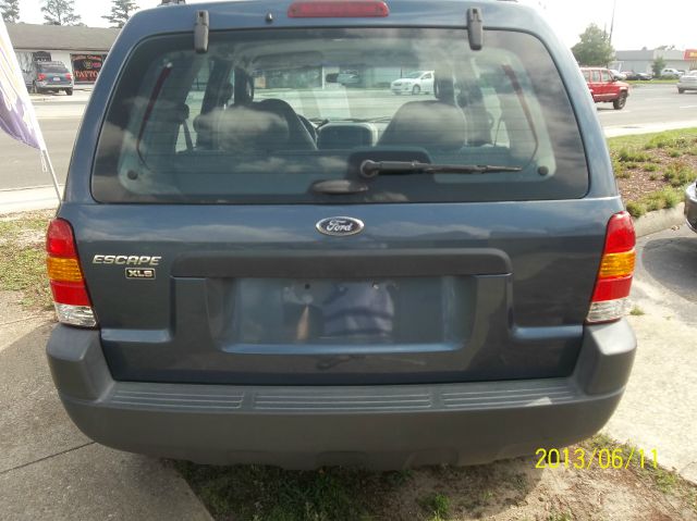 2001 Ford Escape Reg Cab 159.5 WB C5B