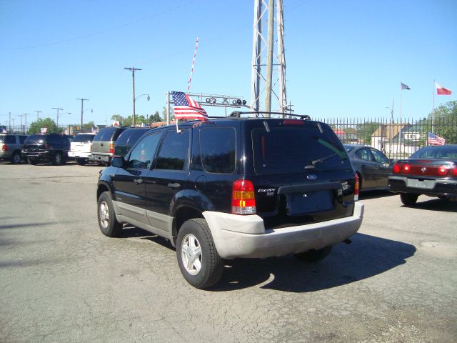 2001 Ford Escape ESi