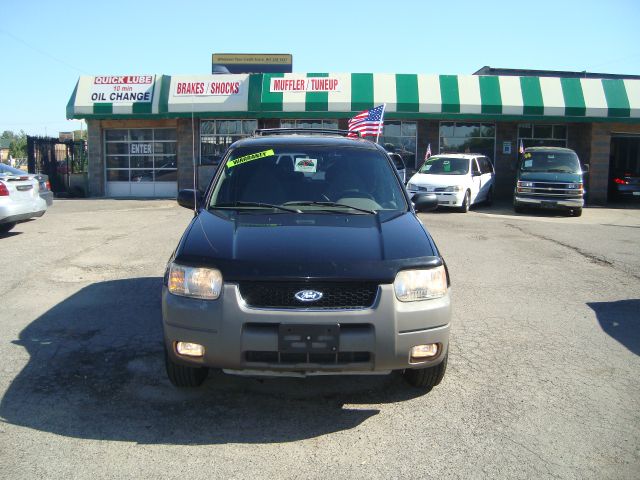 2001 Ford Escape ESi