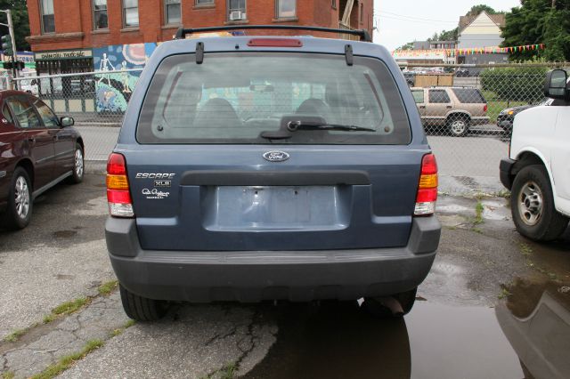 2001 Ford Escape Reg Cab 159.5 WB C5B