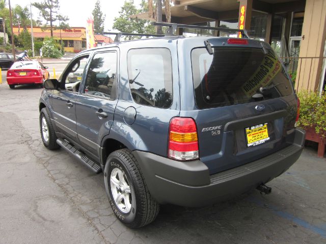 2001 Ford Escape Reg Cab 159.5 WB C5B