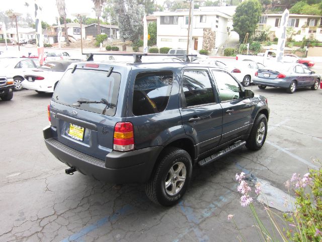 2001 Ford Escape Reg Cab 159.5 WB C5B