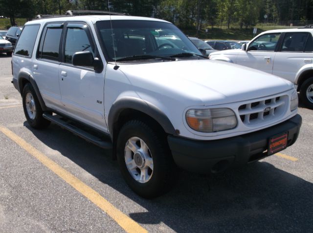 2001 Ford Escape Reg Cab 159.5 WB C5B