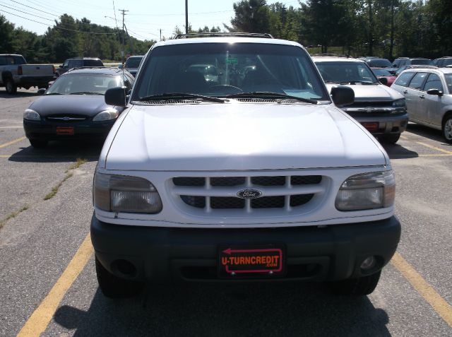 2001 Ford Escape Reg Cab 159.5 WB C5B