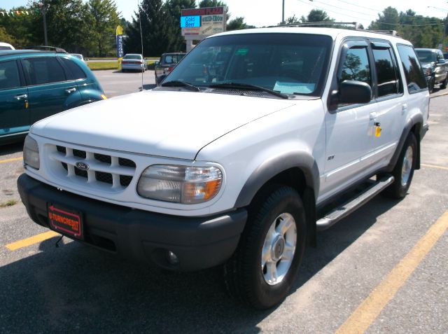 2001 Ford Escape Reg Cab 159.5 WB C5B