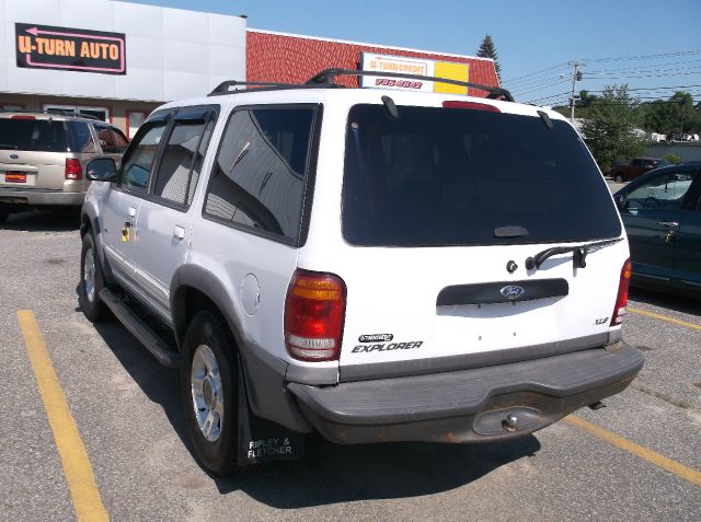 2001 Ford Escape Reg Cab 159.5 WB C5B