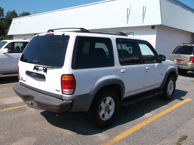 2001 Ford Escape Reg Cab 159.5 WB C5B