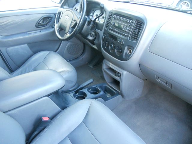 2002 Ford Escape Sxt/4x4