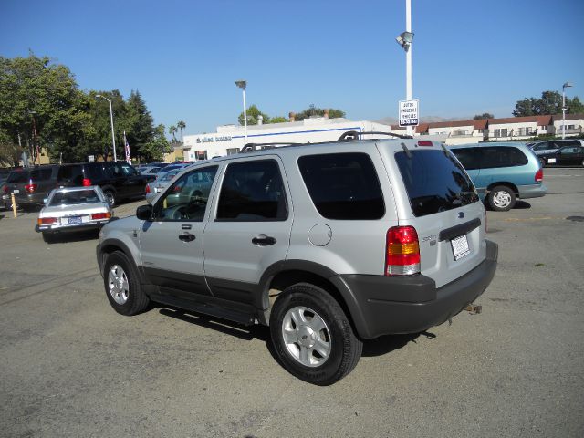 2002 Ford Escape Sxt/4x4