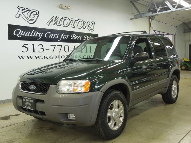 2002 Ford Escape 2008 Toyota LE