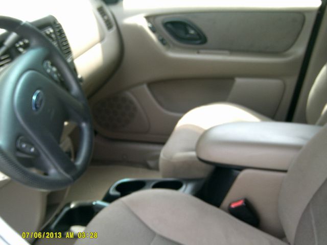 2002 Ford Escape Sxt/4x4