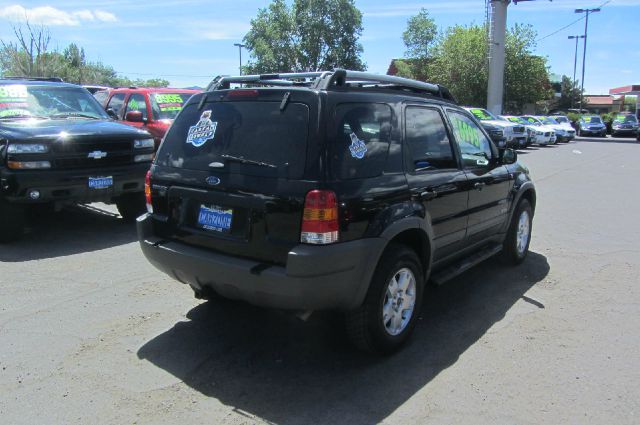 2002 Ford Escape Sxt/4x4