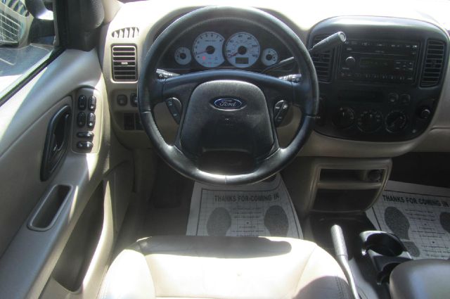 2002 Ford Escape Sxt/4x4