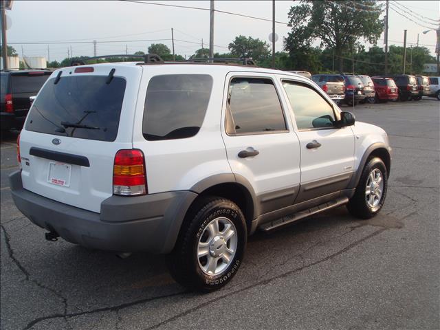 2002 Ford Escape Crew-short-sle2-z71-tv/dvd-4wd