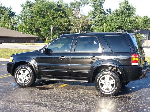 2002 Ford Escape Unlimited X 4X4