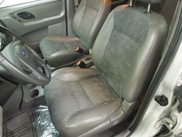 2002 Ford Escape SE Special Addition