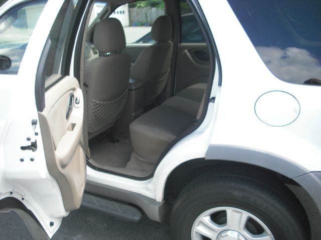 2002 Ford Escape 4WD V6 Eddie Bauer