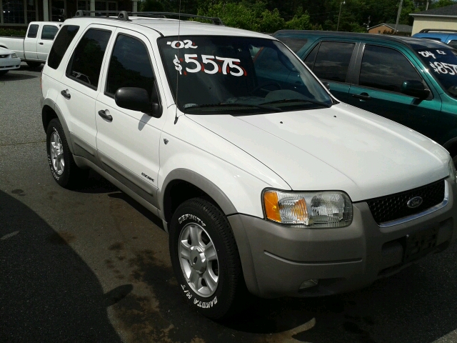 2002 Ford Escape ESi