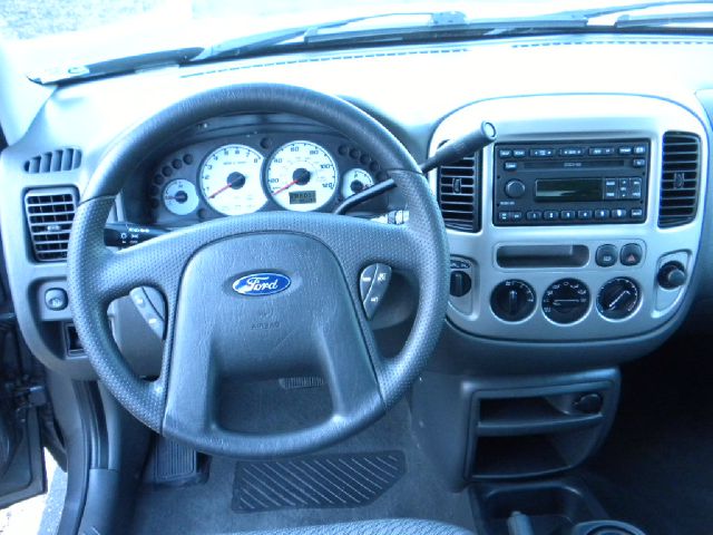 2003 Ford Escape Unlimited X 4X4