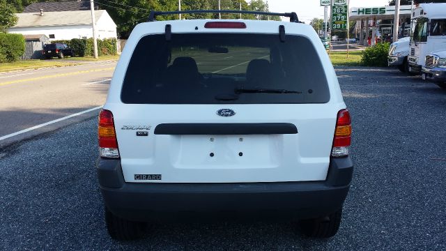 2003 Ford Escape Unlimited X 4X4