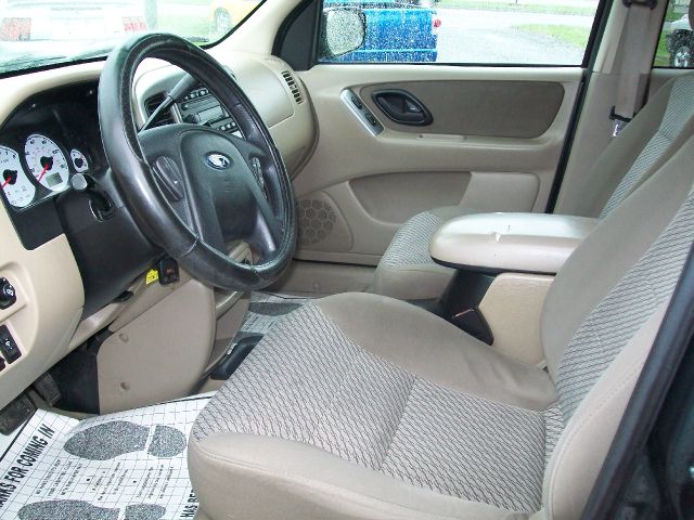 2003 Ford Escape L- Edition