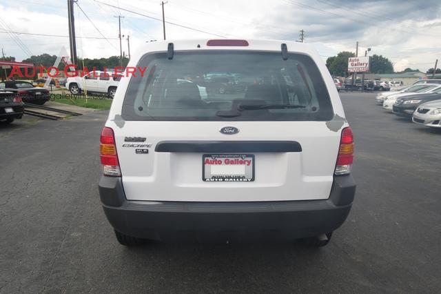 2003 Ford Escape XLS