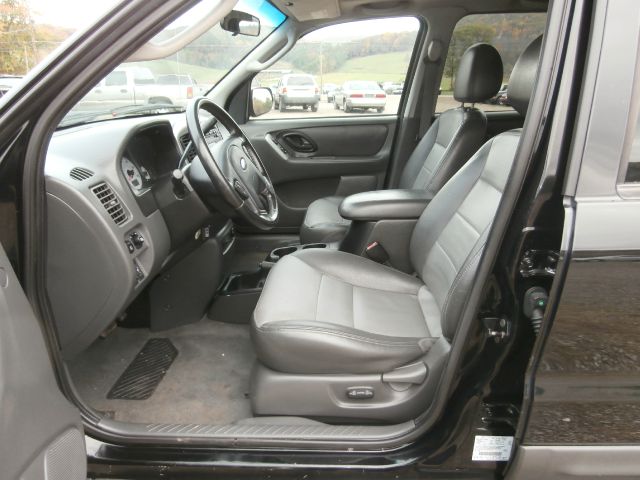 2003 Ford Escape Sxt/4x4