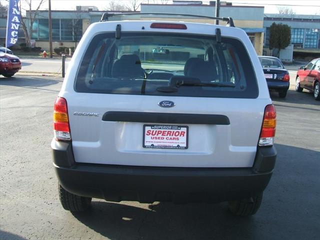 2003 Ford Escape XLS