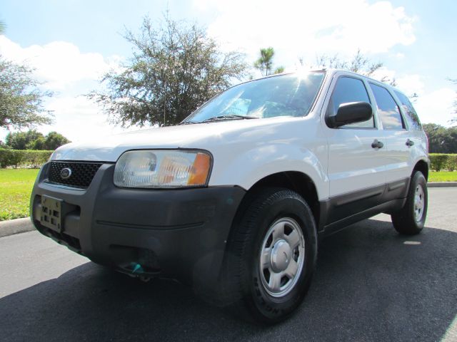 2003 Ford Escape GS 2D Coupe