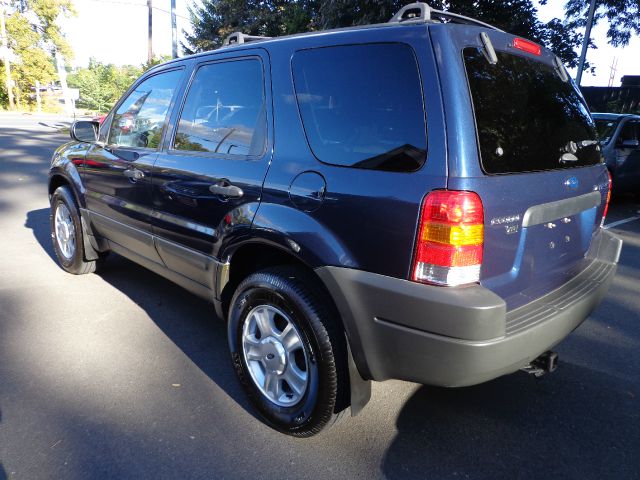 2003 Ford Escape S Touring 4-door