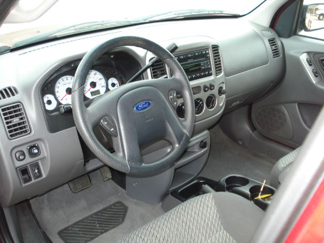 2003 Ford Escape 2LT Z71 4x2