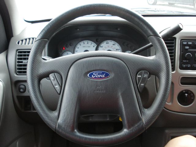 2003 Ford Escape 2LT Z71 4x2