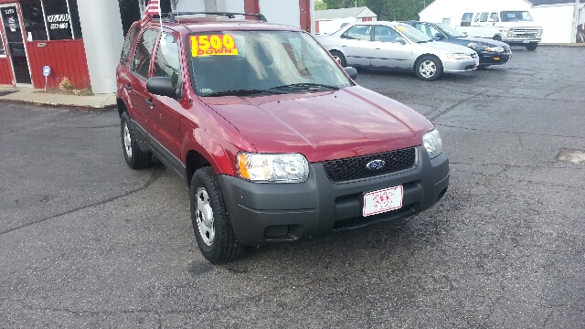 2003 Ford Escape GS 2D Coupe