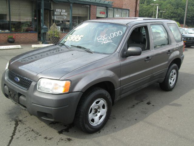 2003 Ford Escape GS 2D Coupe