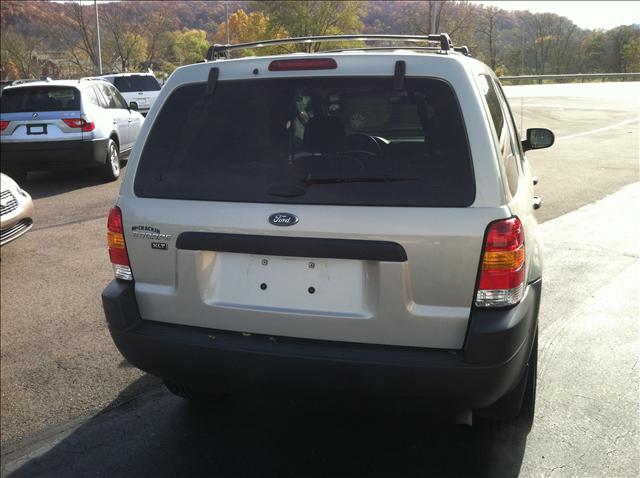 2003 Ford Escape LALL Wheel Drive