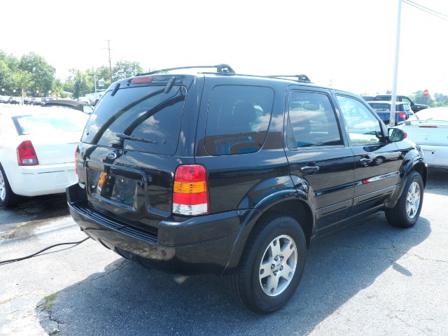 2004 Ford Escape Super