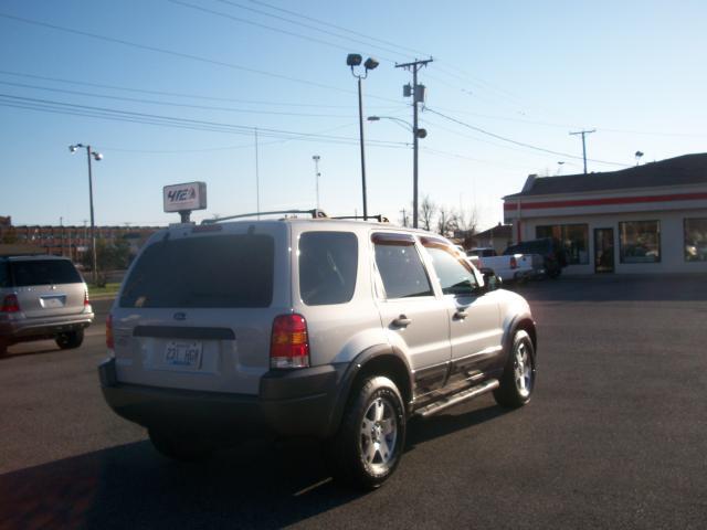 2004 Ford Escape SL 4x4 Regular Cab