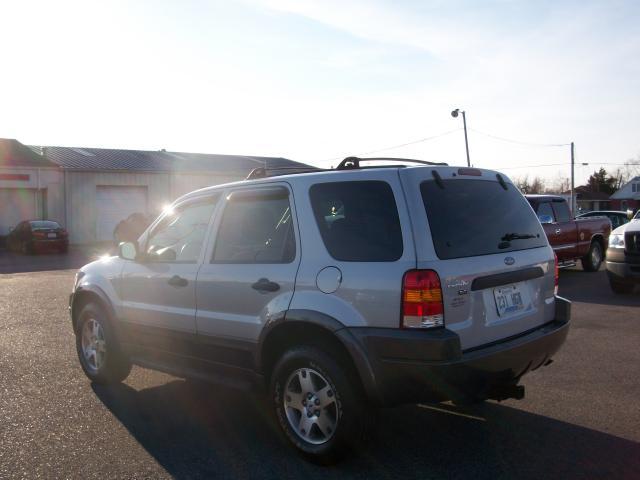 2004 Ford Escape SL 4x4 Regular Cab