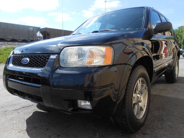 2004 Ford Escape Super