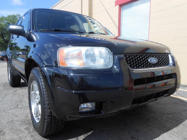 2004 Ford Escape Super