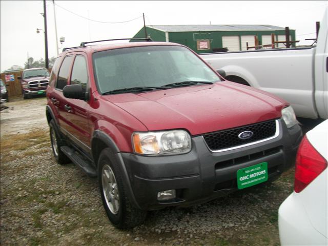 2004 Ford Escape ESi