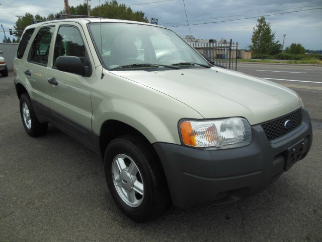 2004 Ford Escape Reg Cab 159.5 WB C5B