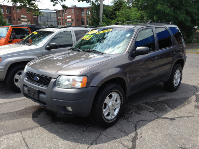 2004 Ford Escape SL 4x4 Regular Cab