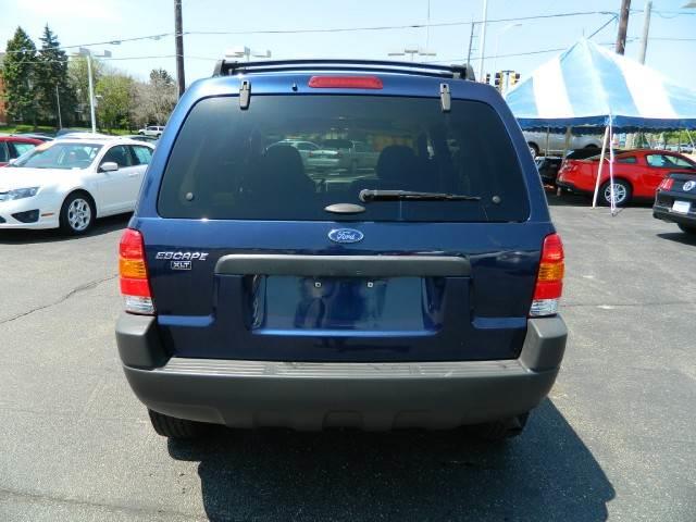 2004 Ford Escape 4WD 5dr EX