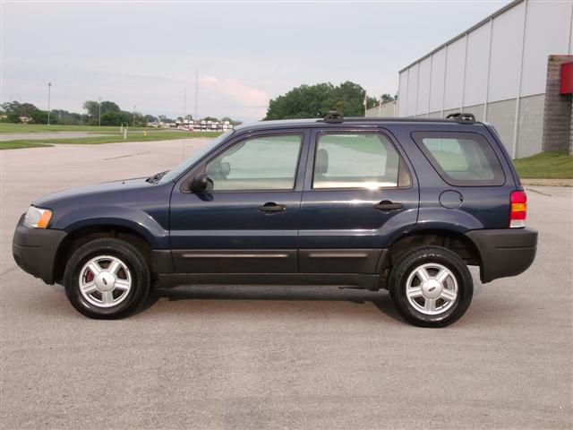 2004 Ford Escape Reg Cab 159.5 WB C5B