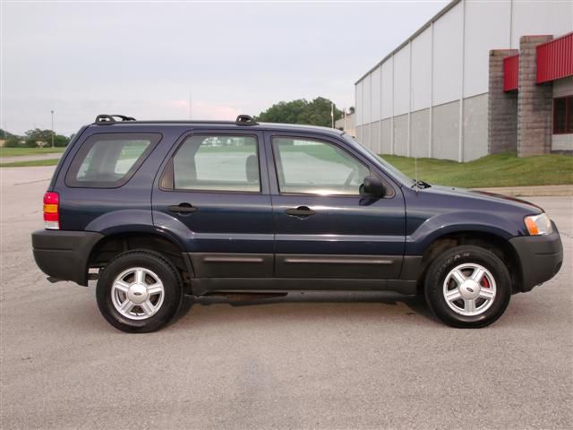 2004 Ford Escape Reg Cab 159.5 WB C5B