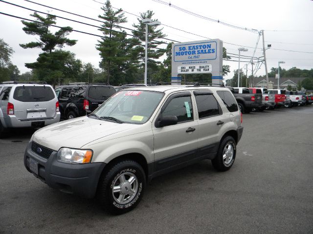 2004 Ford Escape XLS