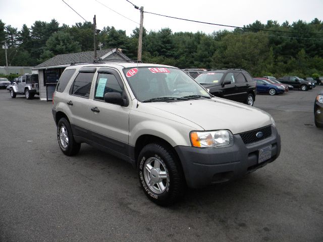 2004 Ford Escape XLS